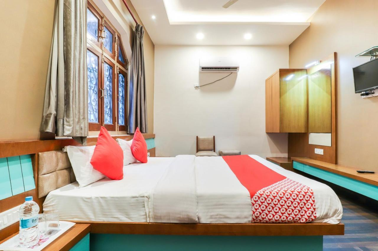 Oyo 26781 Hotel Raghupati Ayodhya Extérieur photo